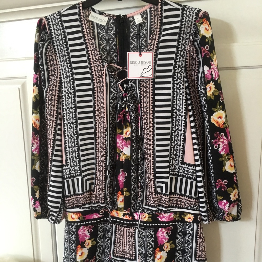 NWT!  Bisou Bisou Romper Shorts!  Size Large